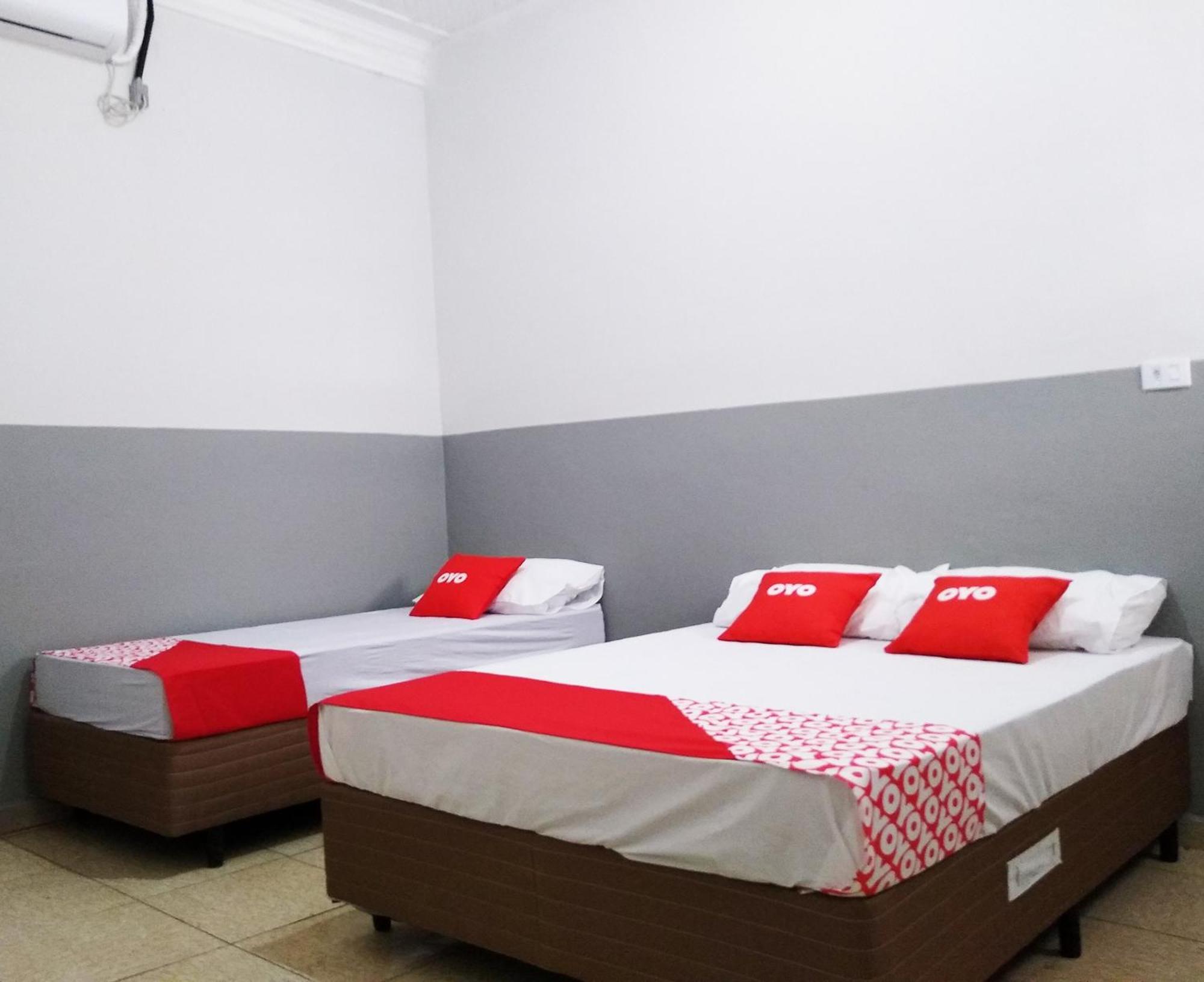 Oyo Hotel Bras — Photos 2